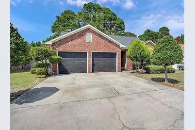 1040 Alexwood Drive, Hope Mills, NC 28348 - Photo 2