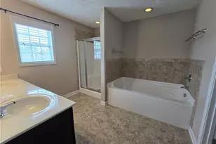 302 Cornhill Rd, Fayetteville, NC 28312 - Photo 14
