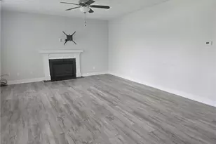 302 Cornhill Rd, Fayetteville, NC 28312 - Photo 12