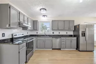1931 Daphne Cir, Fayetteville, NC 28304 - Photo 10