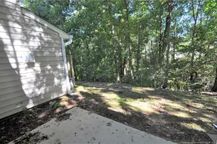 240 Beechtree Dr, Cary, NC 27513 - Photo 26