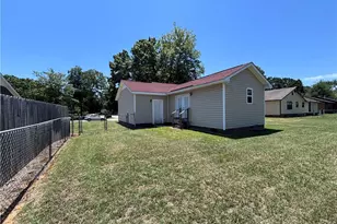 1859 Berriedale Dr, Fayetteville, NC 28304 - Photo 24