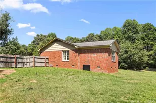 6808 Leeds Ct, Fayetteville, NC 28304 - Photo 24