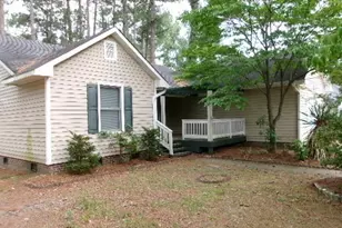 429 Oakgrove Dr, Fayetteville, NC 28314 - Photo 2