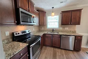 4608 Crystobal Rd, Fayetteville, NC 28311 - Photo 4