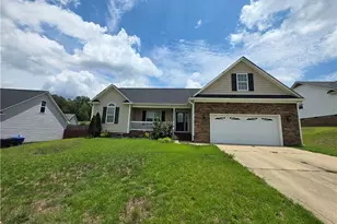 4608 Crystobal Rd, Fayetteville, NC 28311 - Photo 1