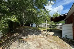 405 Laura Ct, Spring Lake, NC 28390 - Photo 16