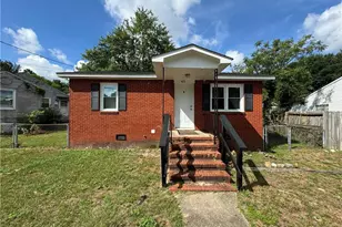 405 Laura Ct, Spring Lake, NC 28390 - Photo 1