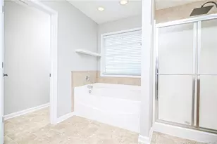 3921 Quarry Hollow Drive, Fayetteville, NC 28306 - Photo 32