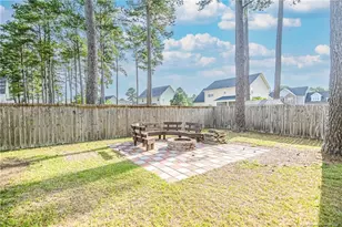 3921 Quarry Hollow Drive, Fayetteville, NC 28306 - Photo 38