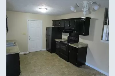 2122 Constitution Drive, Fayetteville, NC 28301 - Photo 2