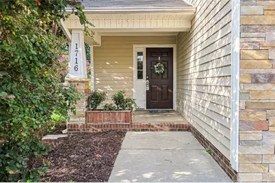 1716 Rock Creek Lane, Fayetteville, NC 28301 - Photo 2
