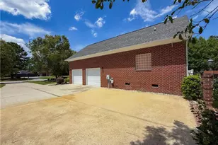 1513 4 Wood Dr, Fayetteville, NC 28312 - Photo 4