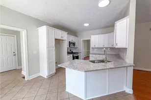 1513 4 Wood Dr, Fayetteville, NC 28312 - Photo 10