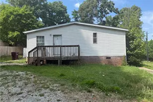 9101 Boston Rd, Roxboro, NC 27574 - Photo 4