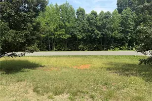 9101 Boston Rd, Roxboro, NC 27574 - Photo 6