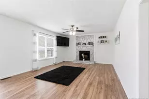 627 Sunnybrook Dr, Hope Mills, NC 28348 - Photo 6