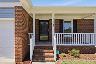 208 Laketree Blvd, Spring Lake, NC 28390 - Photo 4