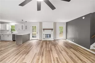 702 Platinum St, Fayetteville, NC 28311 - Photo 4