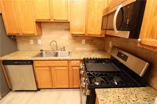 8631 Neuse Club Ln, Raleigh, NC 27616 - Photo 10
