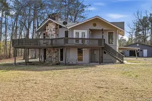 10765 Barker Ten Mile Rd, Saint Pauls, NC 28384 - Photo 2