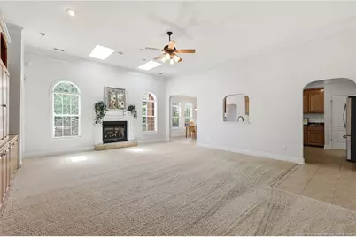 3835 Heartpine Drive, Fayetteville, NC 28306 - Photo 6