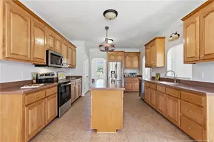 3835 Heartpine Dr, Fayetteville, NC 28306 - Photo 12