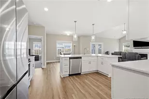 365 Whitestone Dr, Fayetteville, NC 28312 - Photo 6