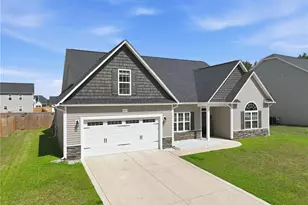 365 Whitestone Dr, Fayetteville, NC 28312 - Photo 38