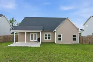 365 Whitestone Dr, Fayetteville, NC 28312 - Photo 30