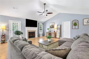 365 Chestnut Dr, Raeford, NC 28376 - Photo 10