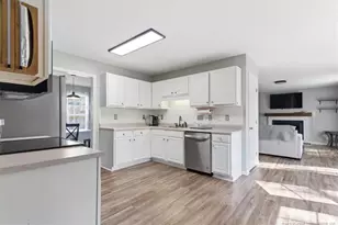 8409 Deertrot Dr, Fayetteville, NC 28314 - Photo 14