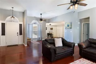 2528 Lull Water Dr, Fayetteville, NC 28306 - Photo 4