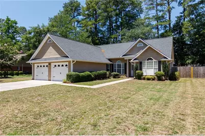 2528 Lull Water Drive, Fayetteville, NC 28306 - Photo 2