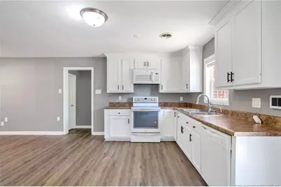 913 Montclair Road, Fayetteville, NC 28314 - Photo 6