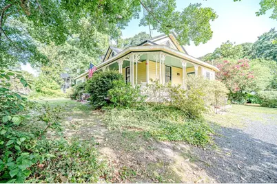 524 Carthage Street, Cameron, NC 28326 - Photo 4
