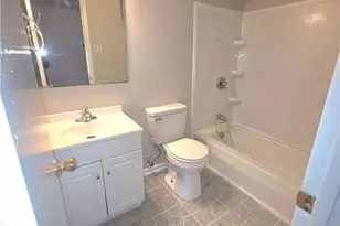 434 Homestead Dr, Fayetteville, NC 28303 - Photo 8