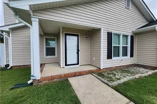 2212 Mossycup Ln, Fayetteville, NC 28304 - Photo 2