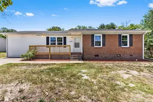 864 Durwood Dr, Fayetteville, NC 28311 - Photo 2