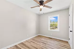 864 Durwood Dr, Fayetteville, NC 28311 - Photo 12