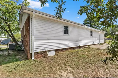 864 Durwood Drive, Fayetteville, NC 28311 - Photo 18