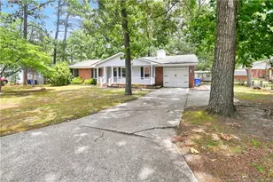 7316 Reedy Creek Dr, Fayetteville, NC 28314 - Photo 2