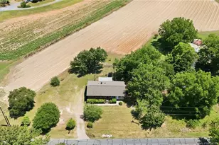 105 Watson Lake Dr, Broadway, NC 27505 - Photo 28