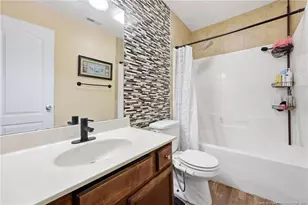 2105 St Nicholas Dr, Hope Mills, NC 28348 - Photo 32