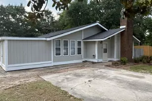 5613 Bowman Ct, Fayetteville, NC 28304 - Photo 2