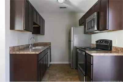613 Mosswood Lane, Fayetteville, NC 28311 - Photo 6