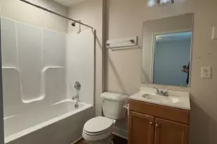322 E Jenkins St, Fayetteville, NC 28306 - Photo 6