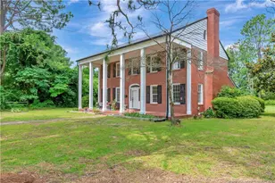412 Pittman St, Fairmont, NC 28340 - Photo 4