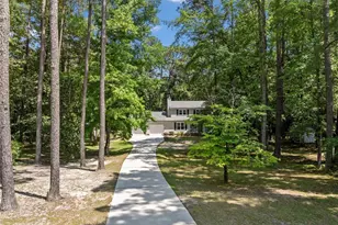 94 S Hillside Dr, Spring Lake, NC 28390 - Photo 2