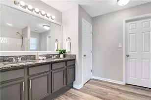 2233 Sir Michael Dr, Hope Mills, NC 28348 - Photo 14
